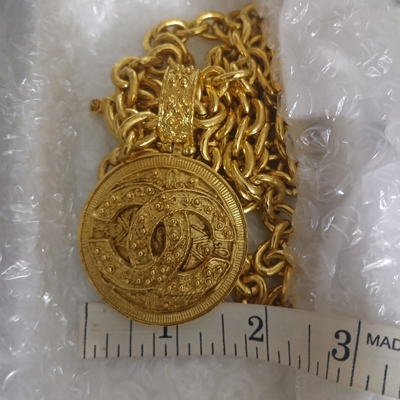 Authentic Chanel Vintage Byzantine CC Pendant Necklace - Picture 9 of 11